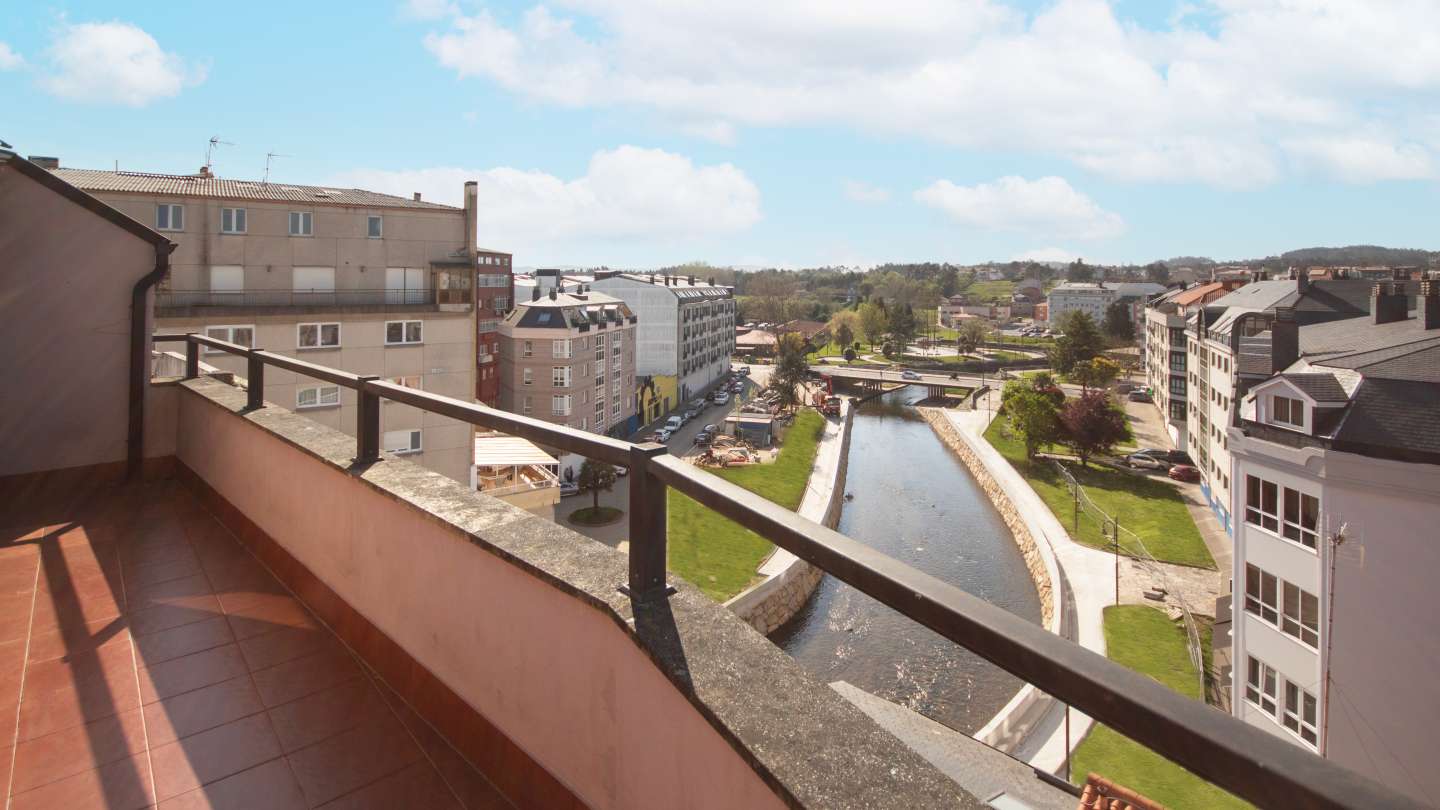 flat to rent carballo
